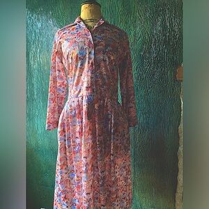 Handmade Vintage 1970 knee length poly secretary dress with collar browns & blue